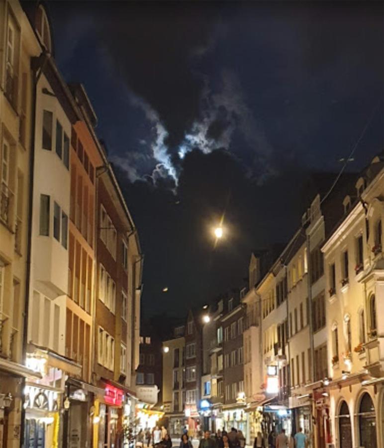 Xxl Superior Old Town Apartment デュッセルドルフ エクステリア 写真